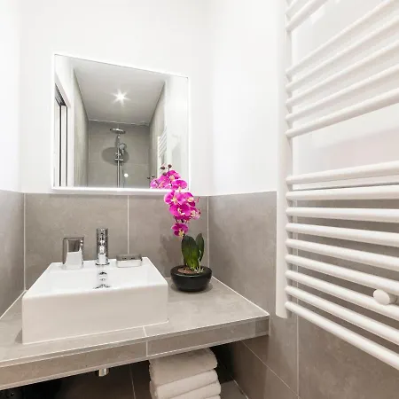 Apartment Livinparis - Luxury 3 Bedrooms Opera I *