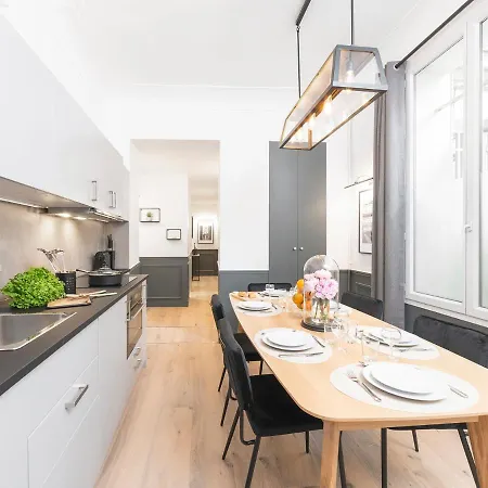 Livinparis - Luxury 3 Bedrooms Opera I * Paris
