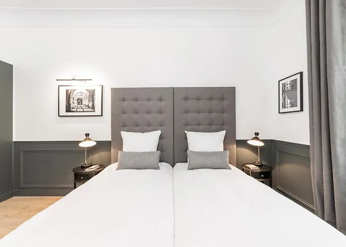 Livinparis - Luxury 3 Bedrooms Opera I *